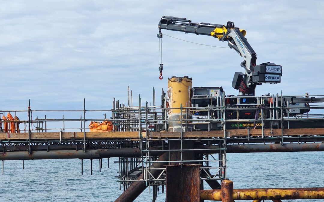 15 ton C-SPIDER MC15 for subsea cutting and manriding operations